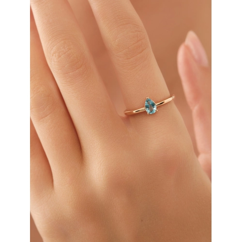 Кольцо из золота 585 пробы с топазом