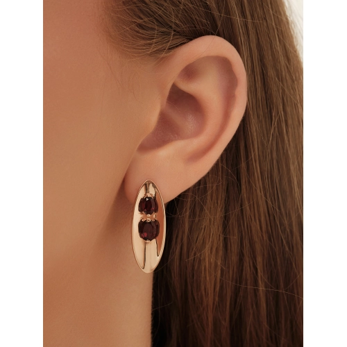 Серьги из серебра 925 пробы с позолотой, с гранатами