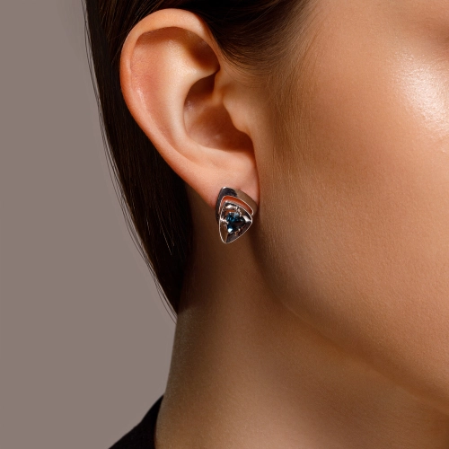 Серьги из серебра 925 пробы с топазом London Blue