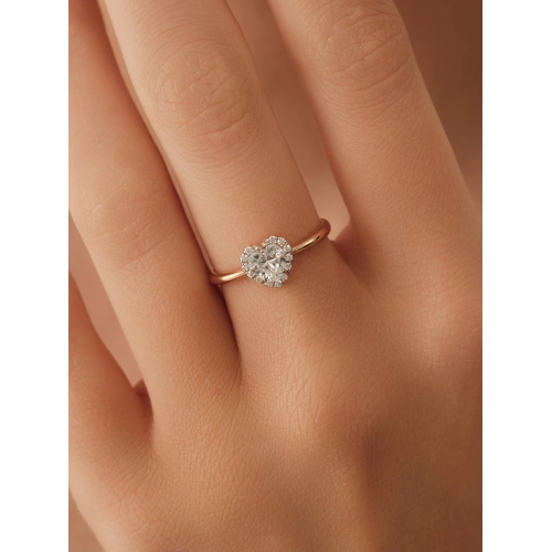 Кольцо из золота 585 пробы с фианитами