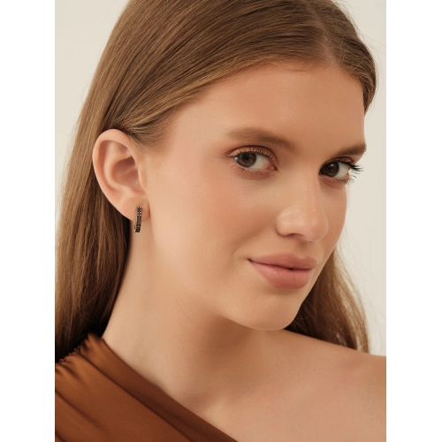 Серьги из белого золота 585 пробы с черными бриллиантами