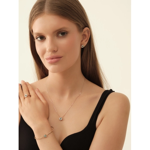 Браслет (585) изумруд, бриллиант