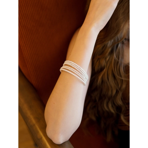 Браслет из искусственного жемчуга