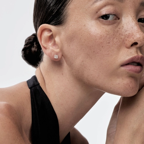 Серьги пусеты из золота 585 пробы с фианитами