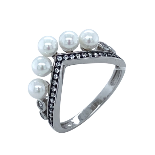 Кольцо из серебра 925 пробы с искусственным  жемчугом и фианитами