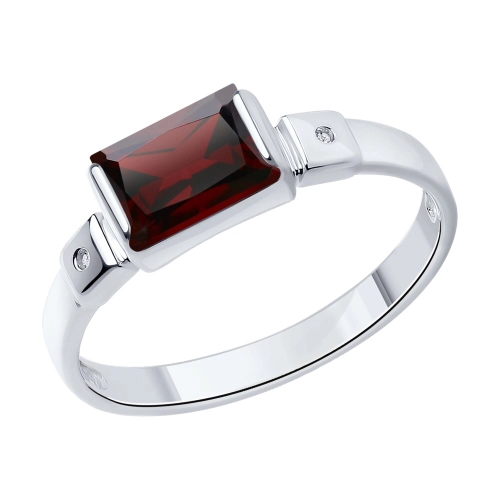 Кольцо из серебра 925 пробы с гранатом и бриллиантом