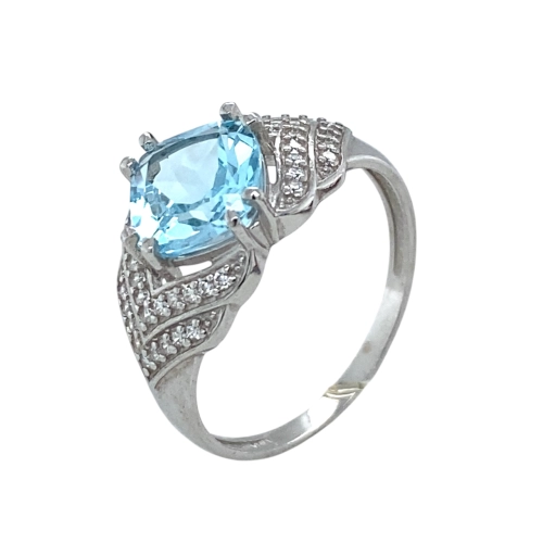 Кольцо из серебра 925 пробы с топазом и фианитами