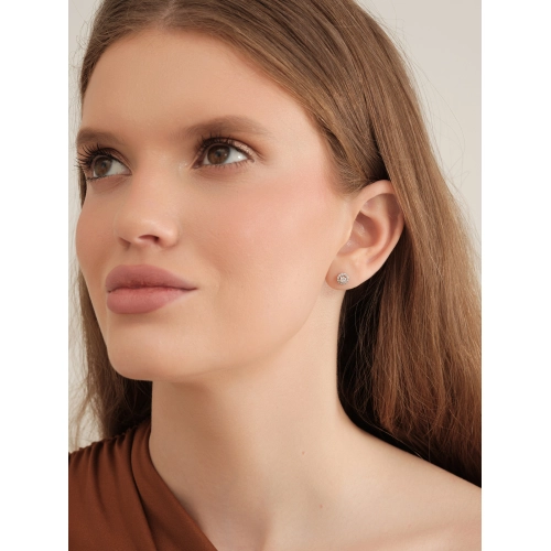 Серьги пусеты из белого золота 585 пробы с фианитами