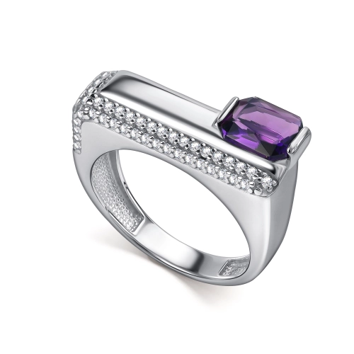Кольцо из серебра 925 пробы с аметистом и фианитами
