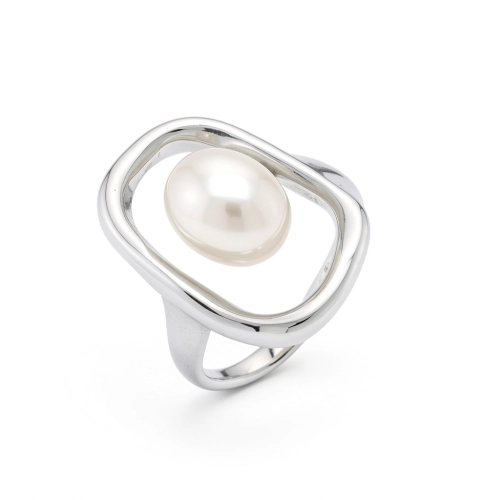 Кольцо из серебра 925 пробы с жемчугом