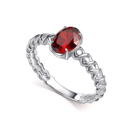 Кольцо из серебра 925 пробы с гранатом
