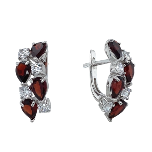 Серьги из серебра 925 пробы с гранатами и фианитами