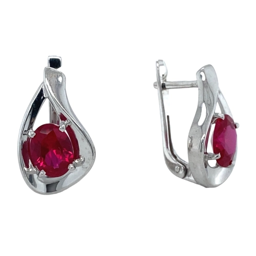 Серьги из серебра 925 пробы свыращенным рубином
