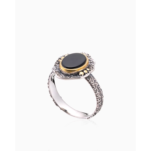 Кольцо из серебра 925 пробы с позолотой, с ониксом