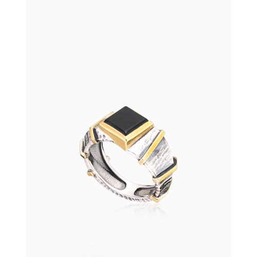 Кольцо из серебра 925 пробы с позолотой, с ониксом