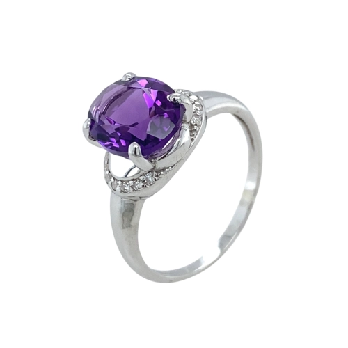 Кольцо из серебра 925 пробы с аметистом и фианитами