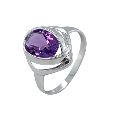 Кольцо из серебра 925 пробы с аметистом