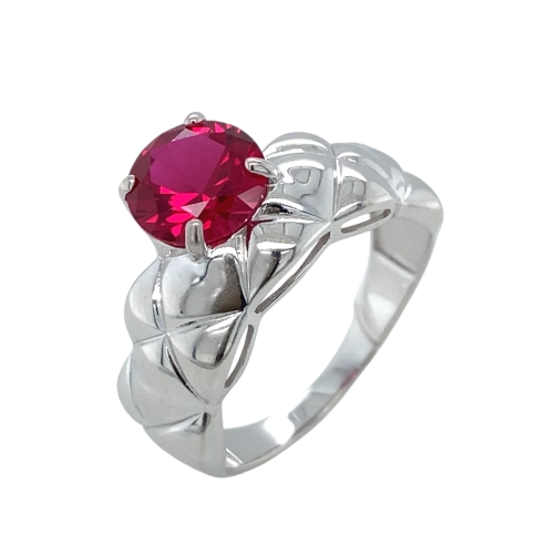 Кольцо из серебра 925 пробы с выращенным рубином