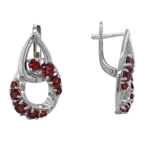 Серьги из серебра 925 пробы с гранатами