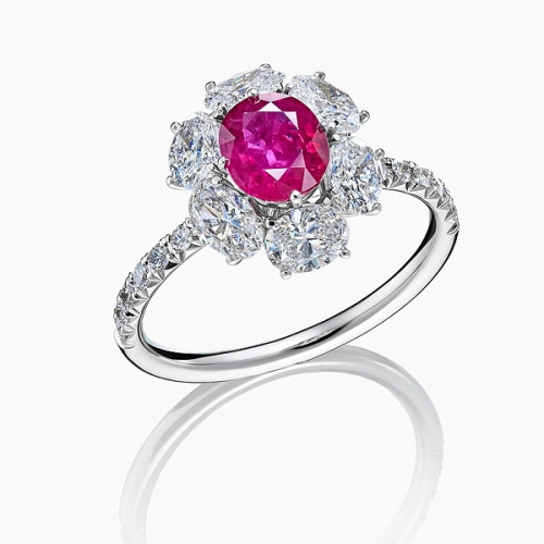 Кольцо (750 б) рубин, бриллиант