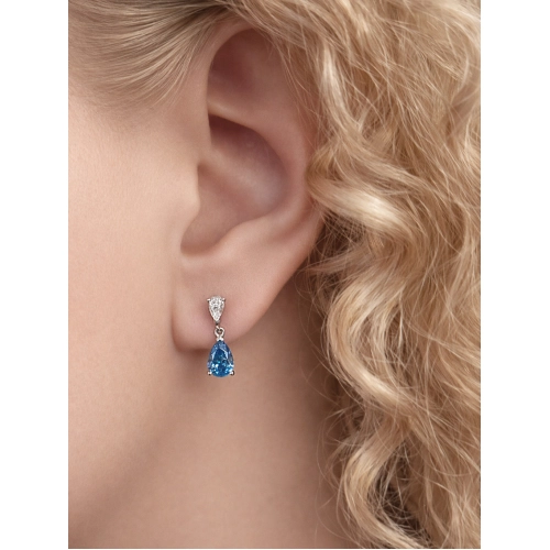 Серьги пусеты из белого золота 585 пробы с цветными фианитами