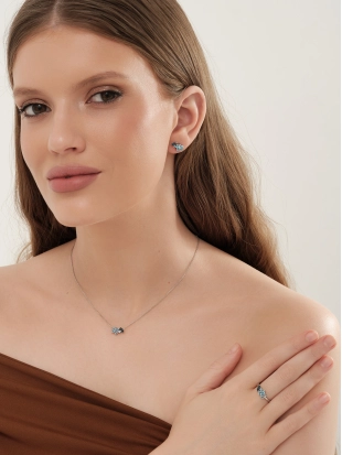 Серьги пусеты из белого золота 585 пробы с топазами и топазами ЛОНДОН