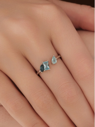 Кольцо из белого золота 585 пробы с топазами и топазами ЛОНДОН