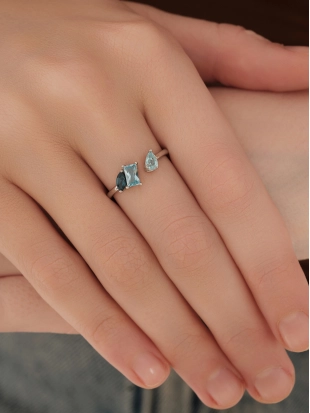 Кольцо из белого золота 585 пробы с топазами и топазами ЛОНДОН