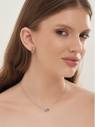 Колье из белого золота 585 пробы с топазами и топазом ЛОНДОН