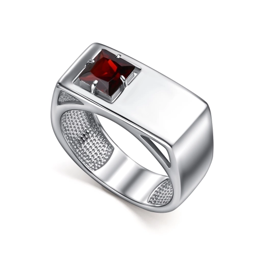 Кольцо из серебра 925 пробы с гранатом