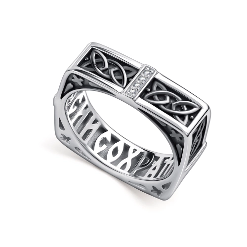 Кольцо из серебра 925 пробы с фианитами