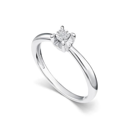 Кольцо из серебра 925 пробы с бриллиантом