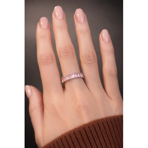 Кольцо из белого золота 585 пробы с цветными фианитами