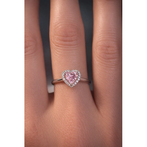 Кольцо из белого золота 585 пробы с цветными фианитами