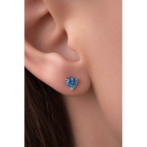 Серьги пусеты из белого золота 585 пробы с цветными фианитами