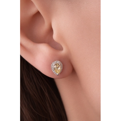 Серьги пусеты из белого золота 585 пробы с цветными фианитами