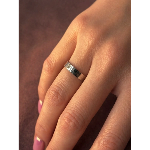 Обручальное кольцо из белого золота 585 пробы