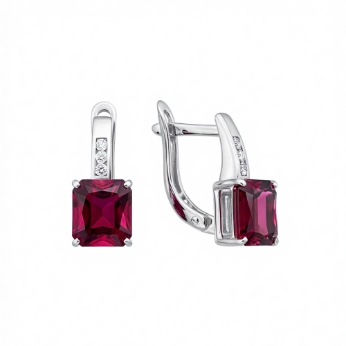 Серьги из серебра 925 пробы с гранатами и фианитами